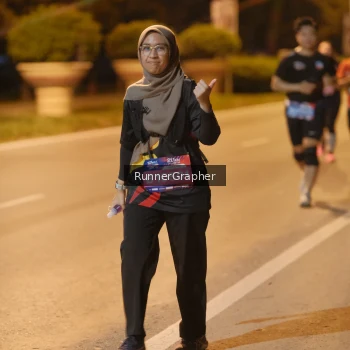 Runner Photo 3825475
