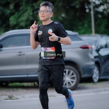 Runner Photo 3825477