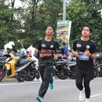 Runner Photo 3825481