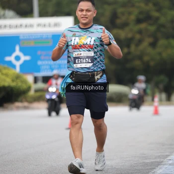 Runner Photo 3825514