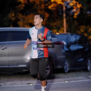 Runner Photo 3825515
