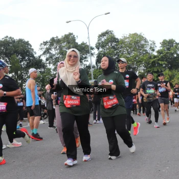 Runner Photo 3825551