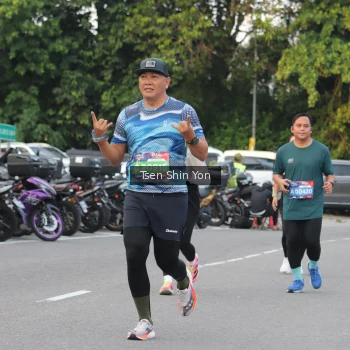Runner Photo 3825552