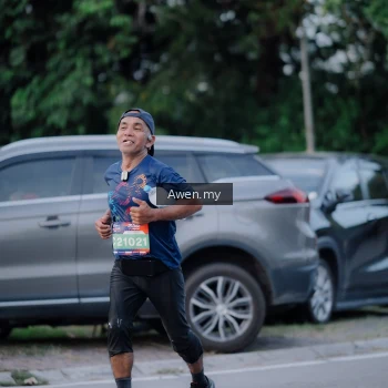 Runner Photo 3825557