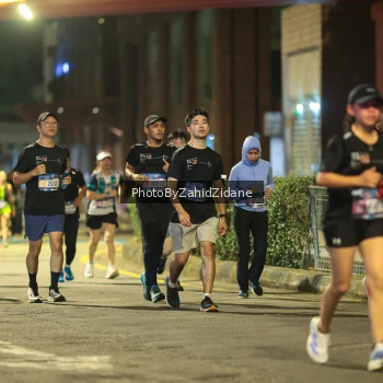 Runner Photo 3825595