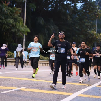 Runner Photo 3825673