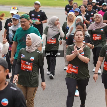 Runner Photo 3825705