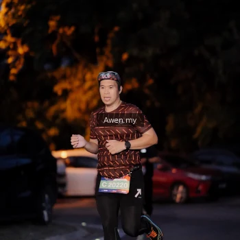 Runner Photo 3825707