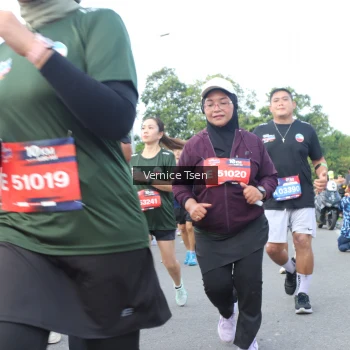 Runner Photo 3825708