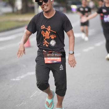 Runner Photo 3825747