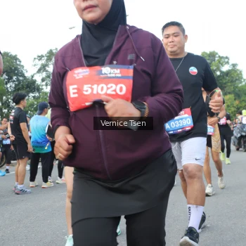 Runner Photo 3825800
