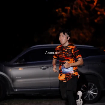 Runner Photo 3825801