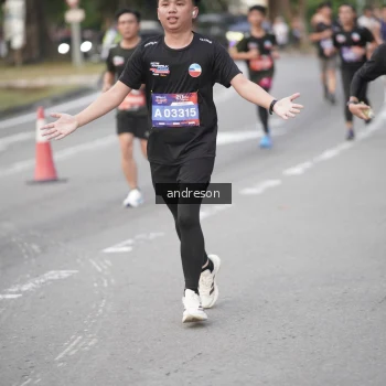 Runner Photo 3825839