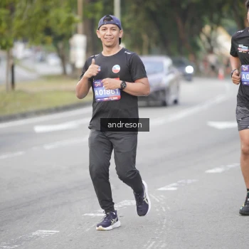 Runner Photo 3825847
