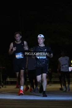 Runner Photo 3825850