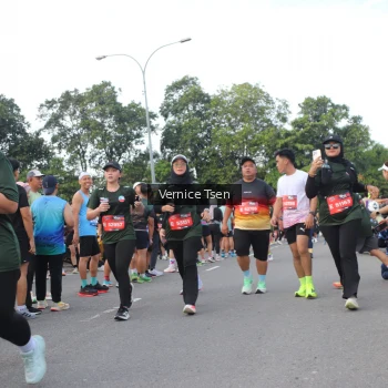 Runner Photo 3825856
