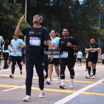 Runner Photo 3825912