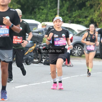 Runner Photo 3825930