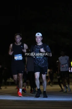 Runner Photo 3825954