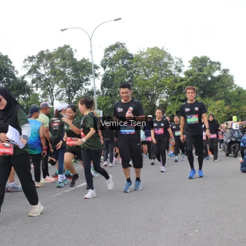Runner Photo 3825999
