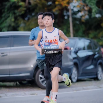 Runner Photo 3826003