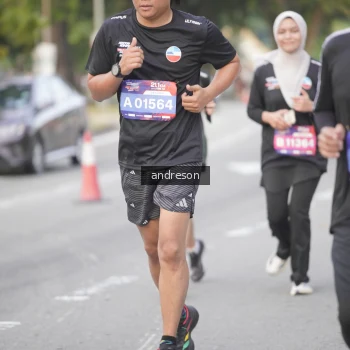 Runner Photo 3826098