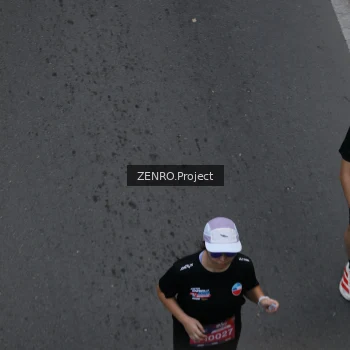 Runner Photo 3826118