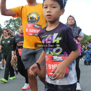 Runner Photo 3826134