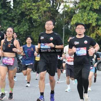 Runner Photo 3826170