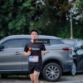 Runner Photo 3826196