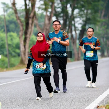 Runner Photo 3826266