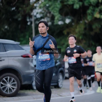 Runner Photo 3826373