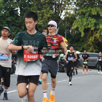 Runner Photo 3826433