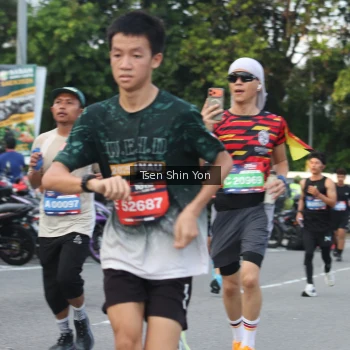 Runner Photo 3826443