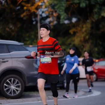 Runner Photo 3826523