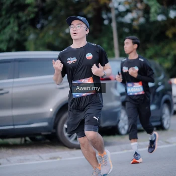 Runner Photo 3826560