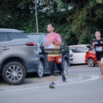 Runner Photo 3826584