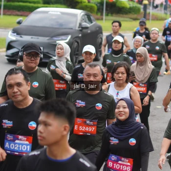 Runner Photo 3826590