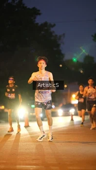 Runner Photo 3826628