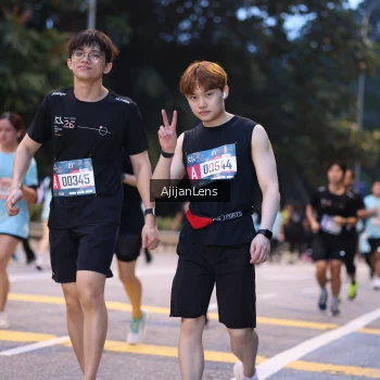 Runner Photo 3826653