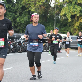 Runner Photo 3826669