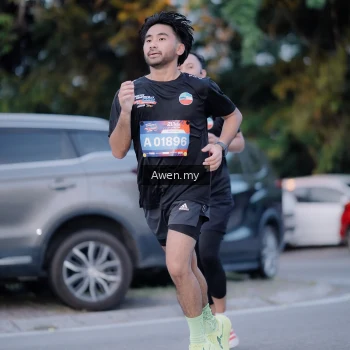 Runner Photo 3826674
