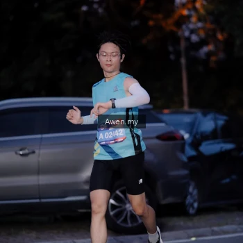 Runner Photo 3826677