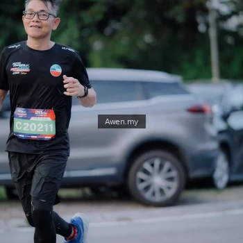 Runner Photo 3826716