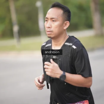Runner Photo 3826738