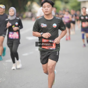 Runner Photo 3826739