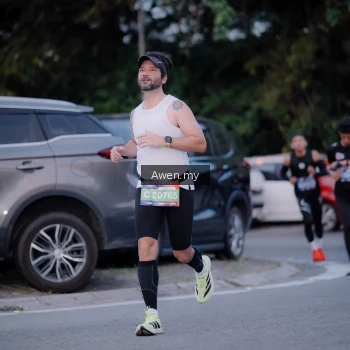 Runner Photo 3826756