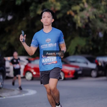 Runner Photo 3826757