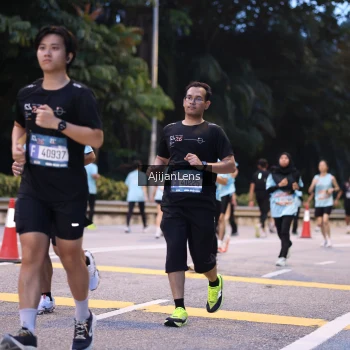 Runner Photo 3826763
