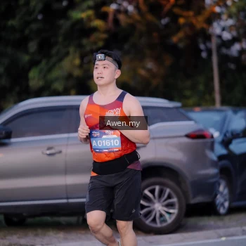 Runner Photo 3826790